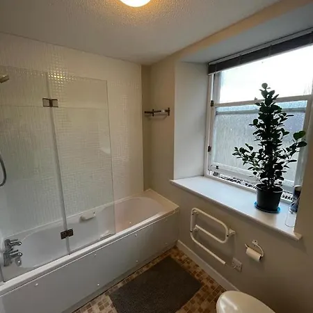Appartamento Lombard Hide Away Inverness Esterno foto